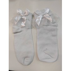White Ankle Socks with Bows. 
