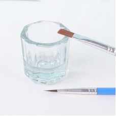 NAIL  CUP